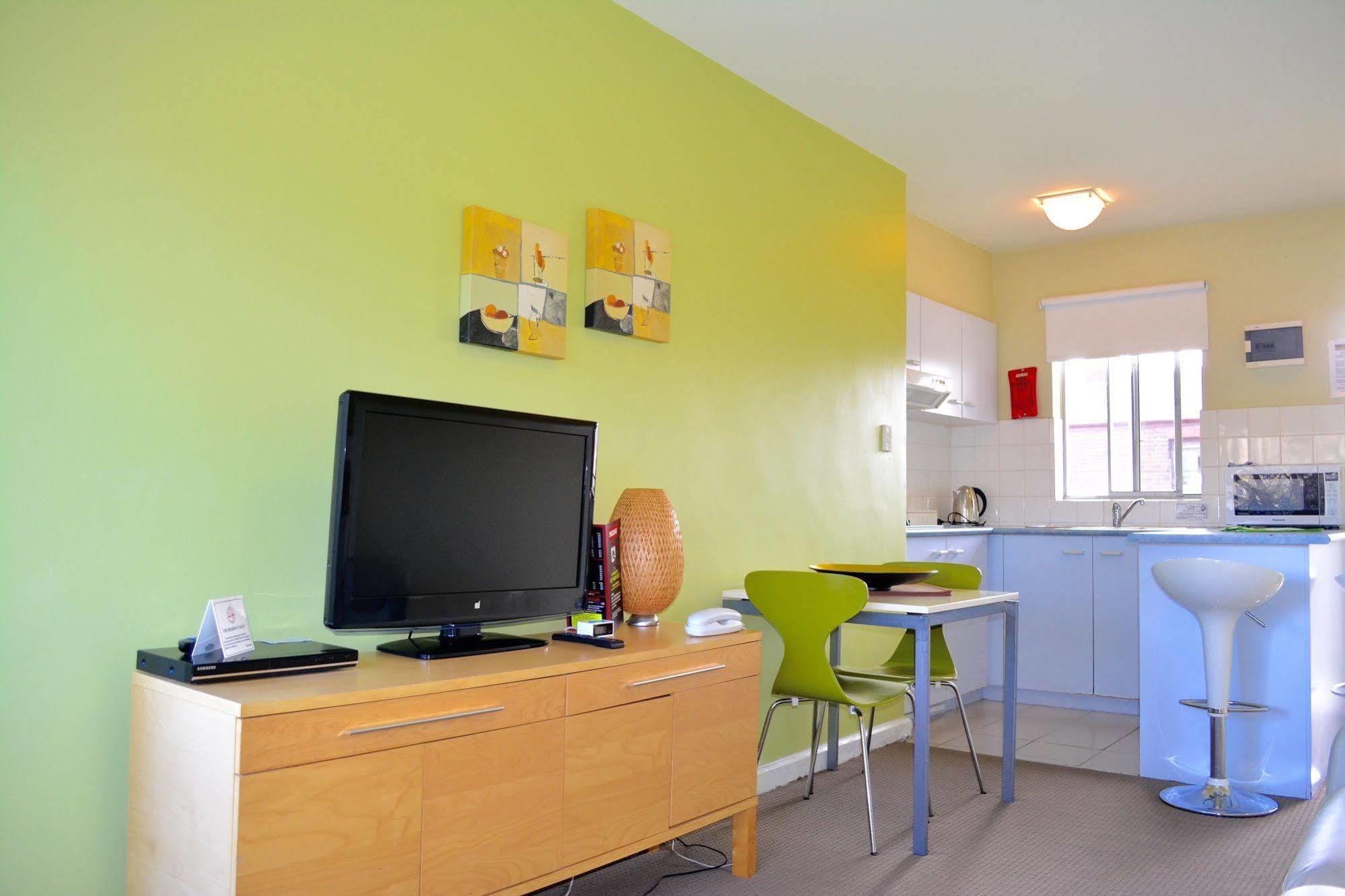 Birches Serviced Apartments Melbourne Dış mekan fotoğraf