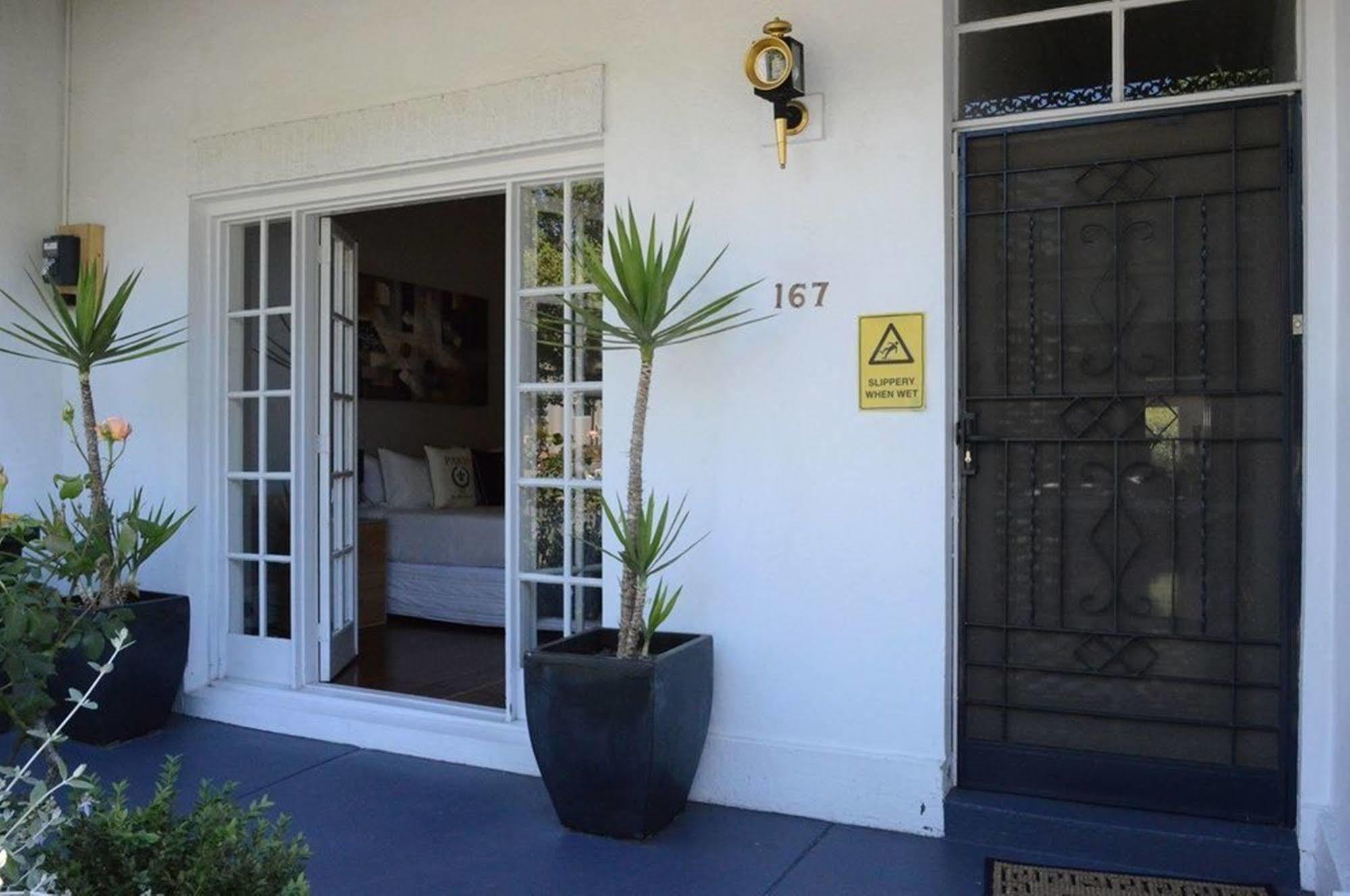 Birches Serviced Apartments Melbourne Dış mekan fotoğraf